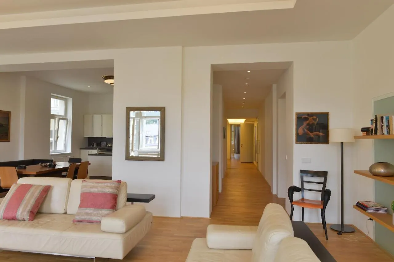 Kolonada Luxury 3 Bedroom Apartment Manes Marianske Lazne Czech Republic